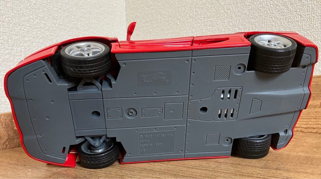 2台❗️HOT　WHEELS CLASSICS　 1:18 　FERRARI