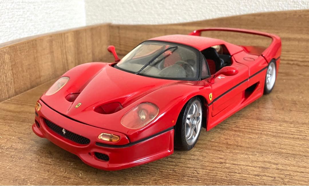 2台❗️HOT　WHEELS CLASSICS　 1:18 　FERRARI