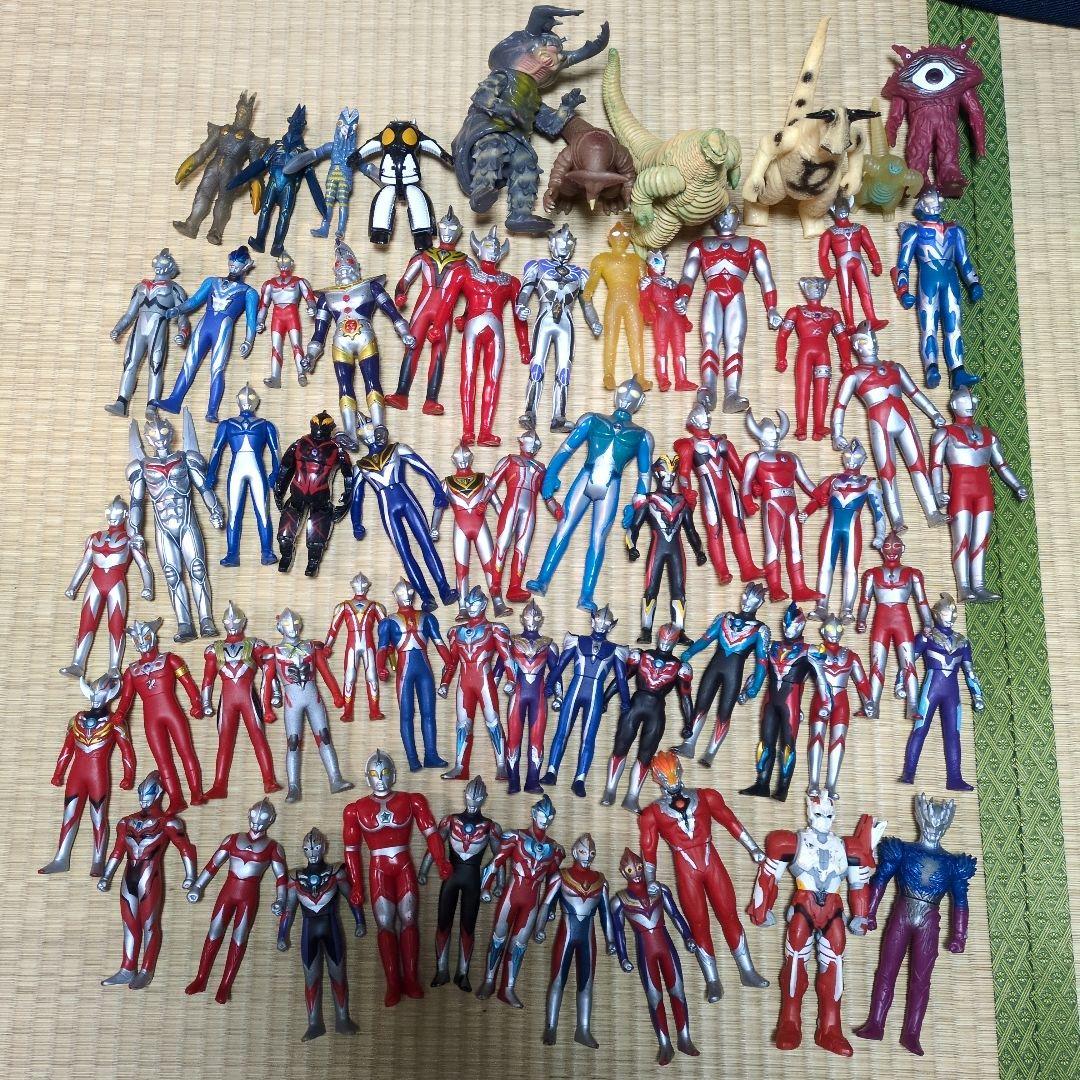 ウルトラマン ソフビ フィギュア 約60体