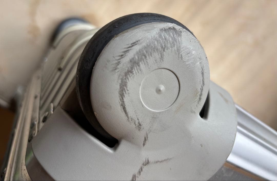 R*a様 RIMOWA キャビントローリー　トパーズ