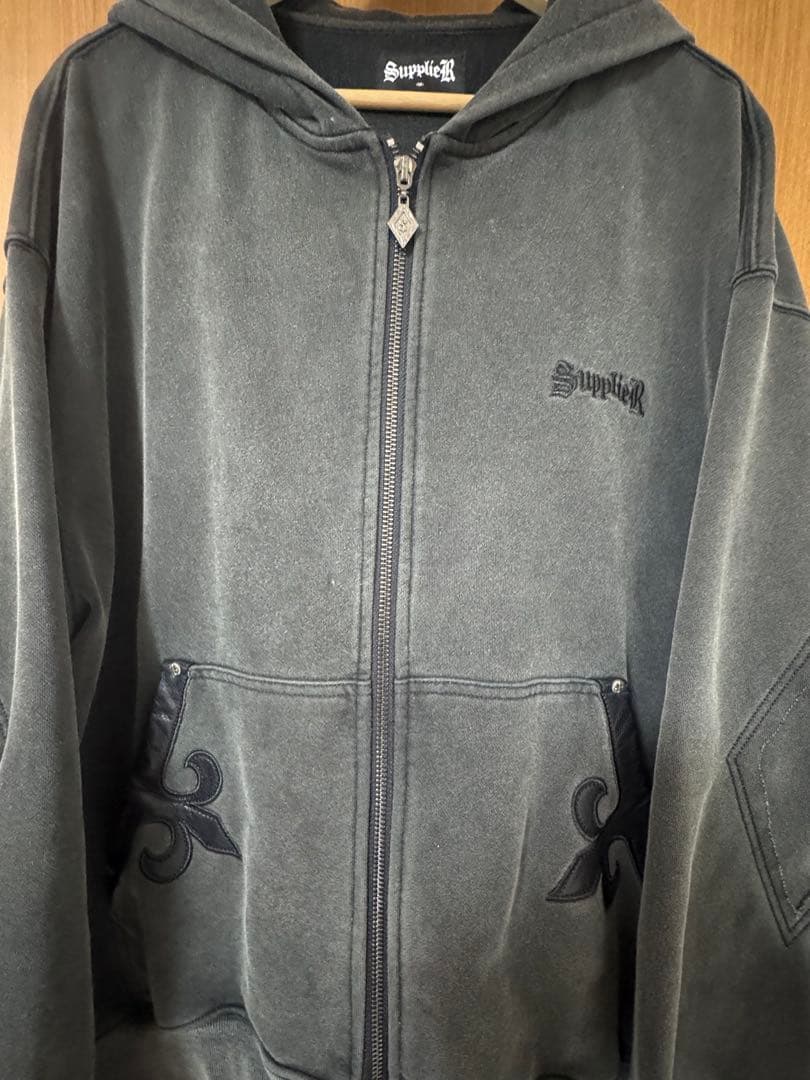 Supplier サプライヤー パーカー