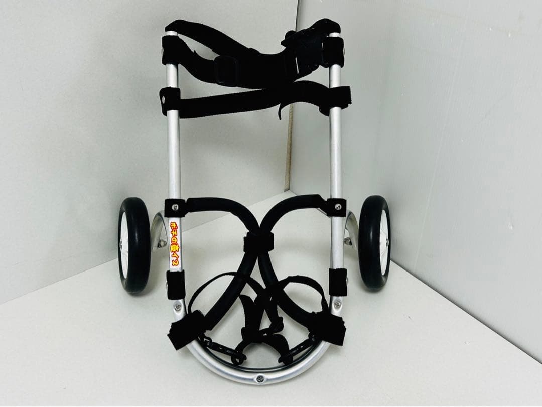 ポチの車イス　ペット用補助車