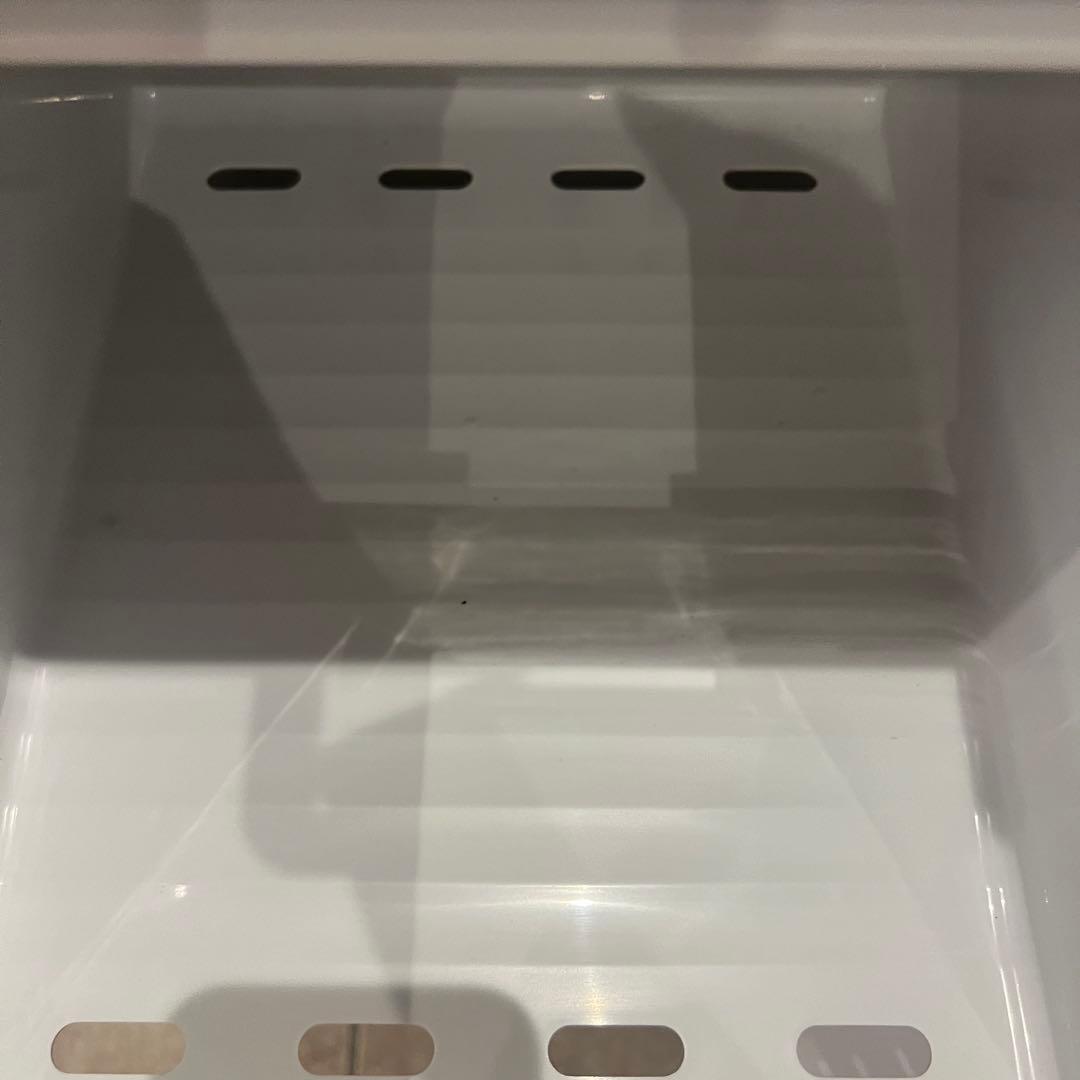 アイリスオーヤマ 冷凍庫 動 KUSN-8B-W 2024年製 80L ホワイト