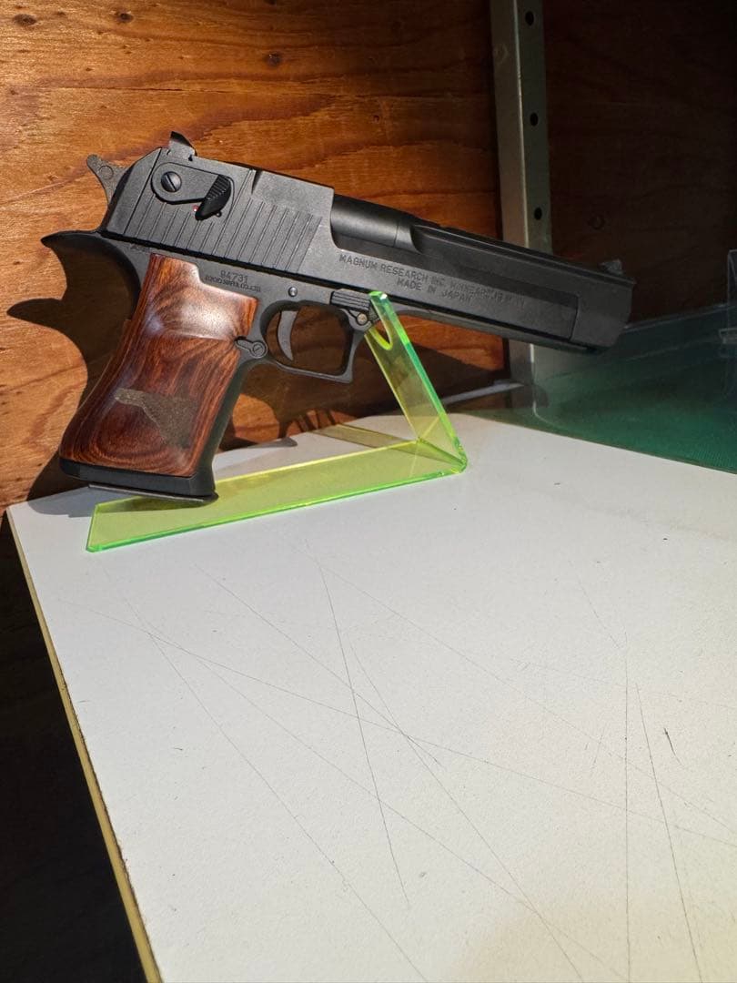 東京マルイ　デザートイーグル .50AE ガスガン　木製グリップ付き