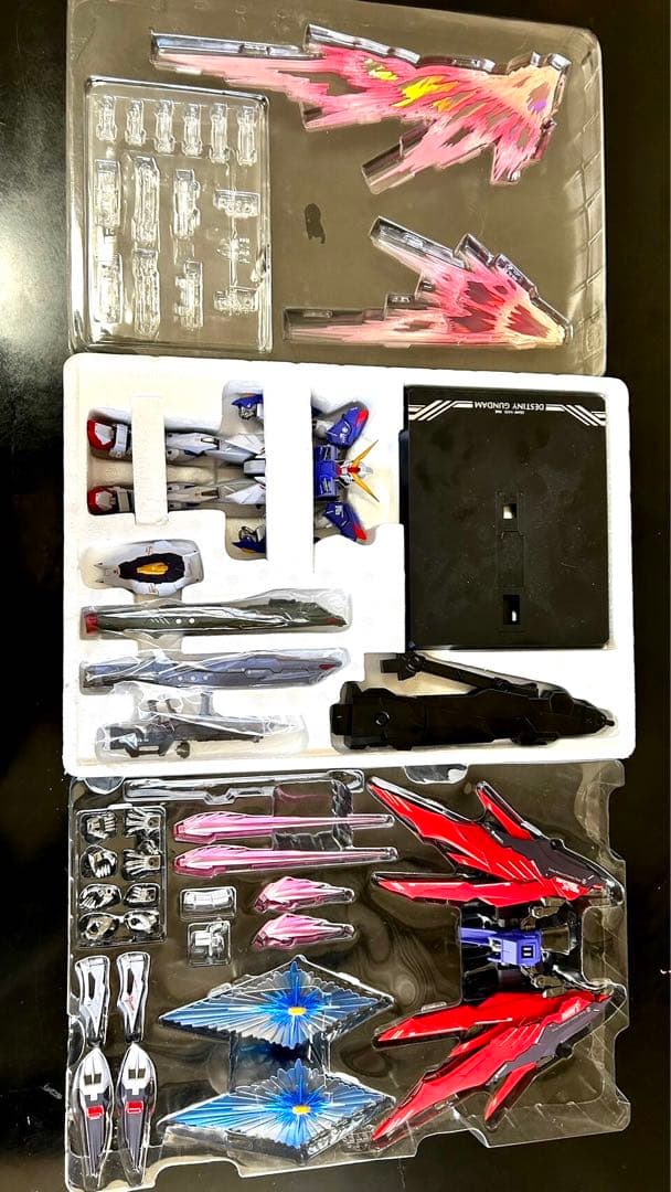 美品★【メタルビルド　デスティニーガンダム　Soul RED ver.】