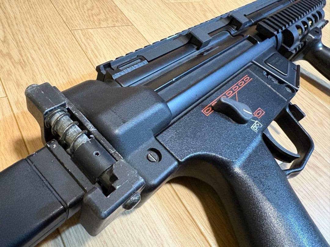 東京マルイ　スタンダード電動ガン mp5 多弾マガジン付き