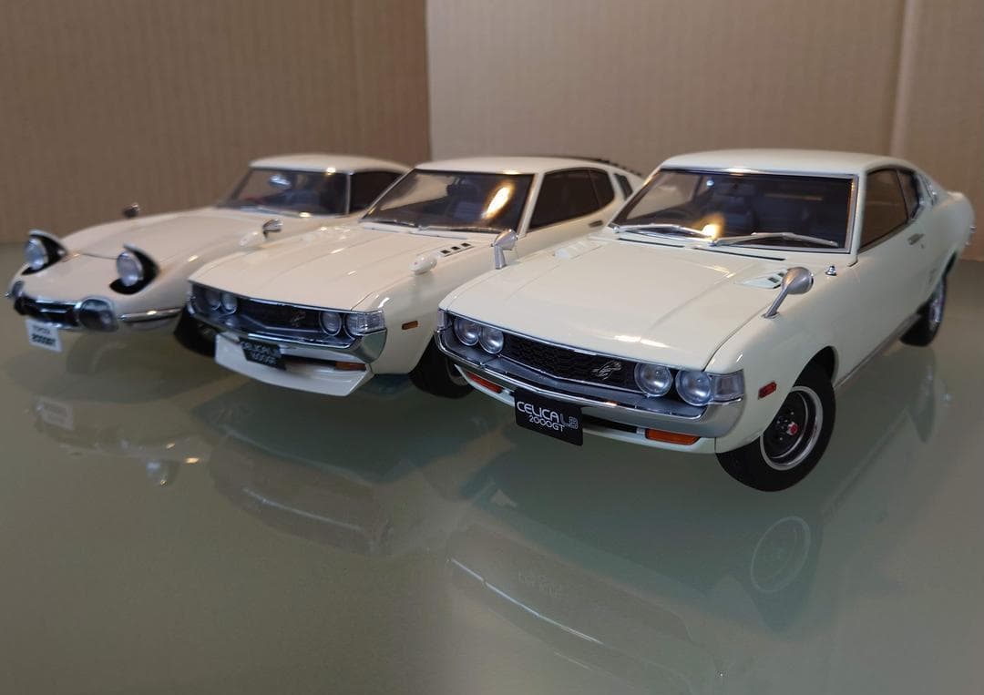 1/18 トヨタ セリカ リフトバック 2000GT 1973 オートアート製