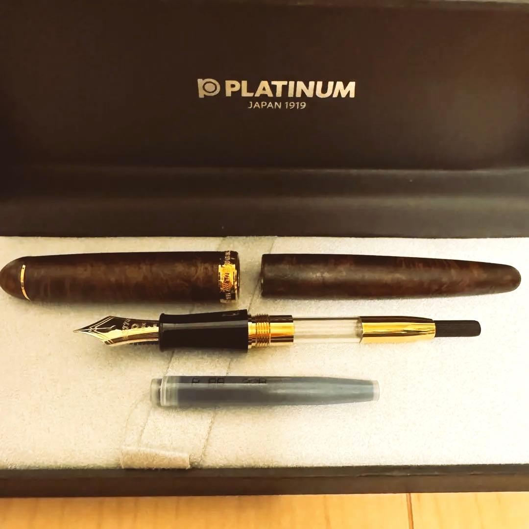 【未使用】アカブライヤー　センチュリー3776 プラチナ万年筆 F（細字）