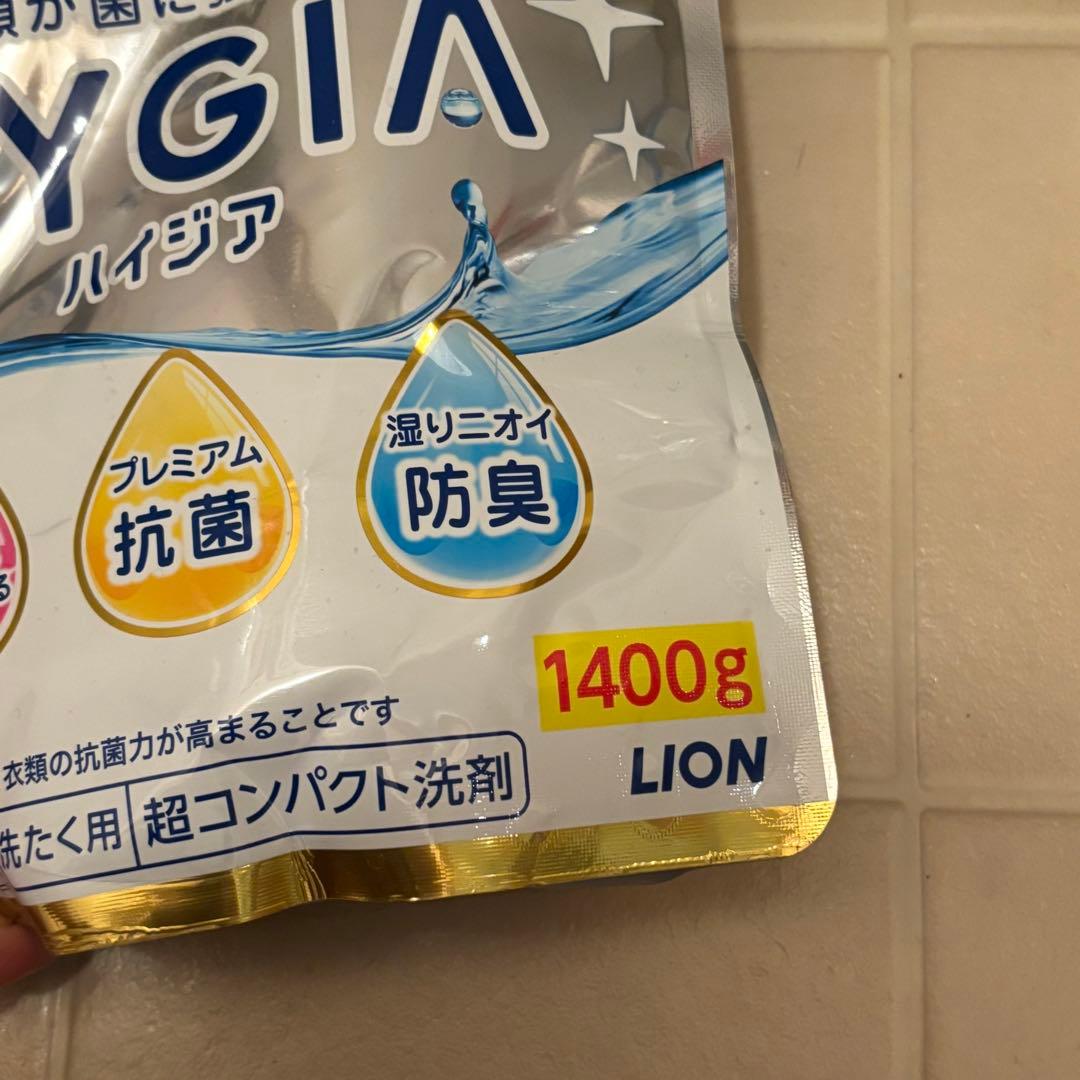 新品未開封 トップ 洗たく用洗剤 ハイジア 1400g 2個セット