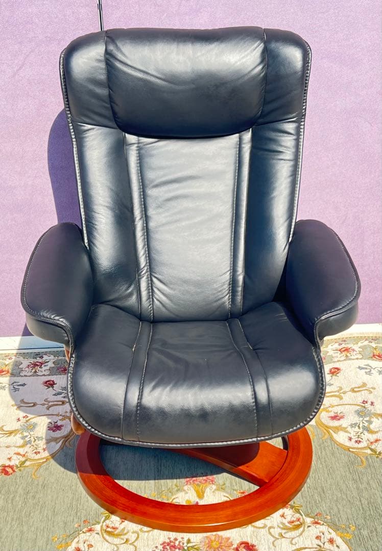 ストレスレスリクライニングチェア