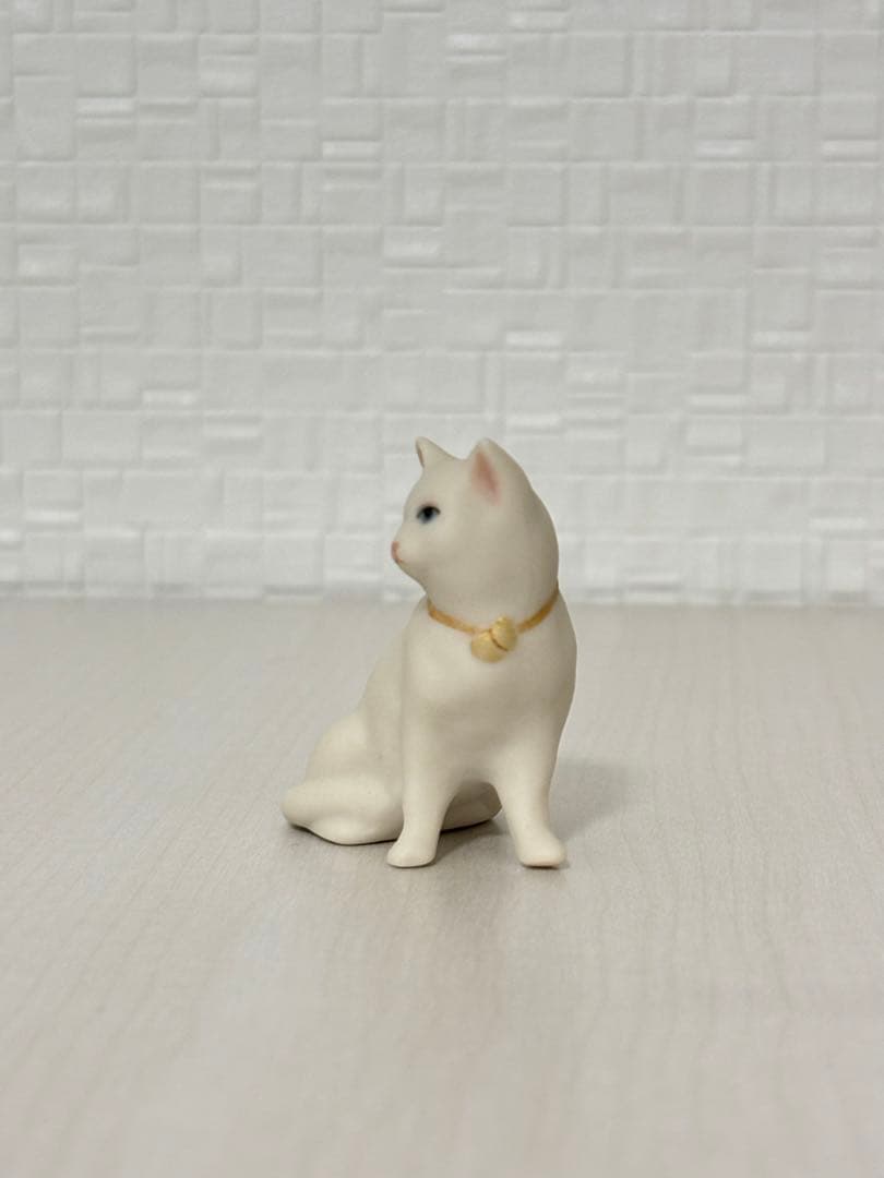 Le Petit Bijou (ル・プチ・ビジュー) 様　ビスクドール　白猫