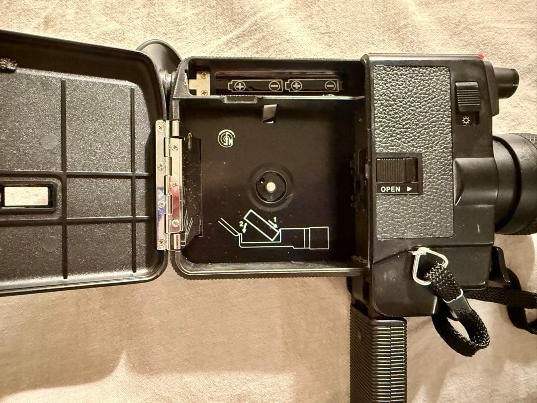 シネカメラ 8ミリカメラ CANON　310XL