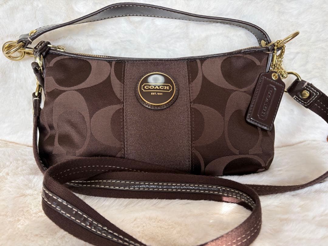 【美品】COACH コーチ　シグネチャー2wayショルダーバッグ　斜め掛け