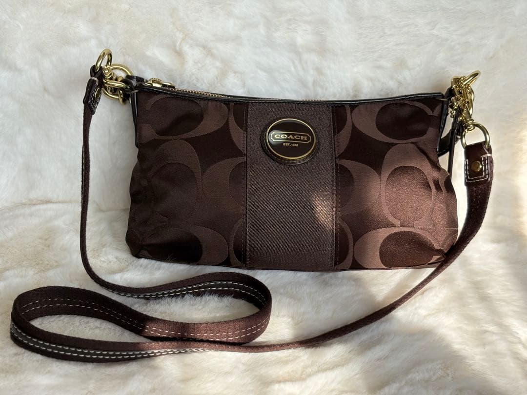 【美品】COACH コーチ　シグネチャー2wayショルダーバッグ　斜め掛け