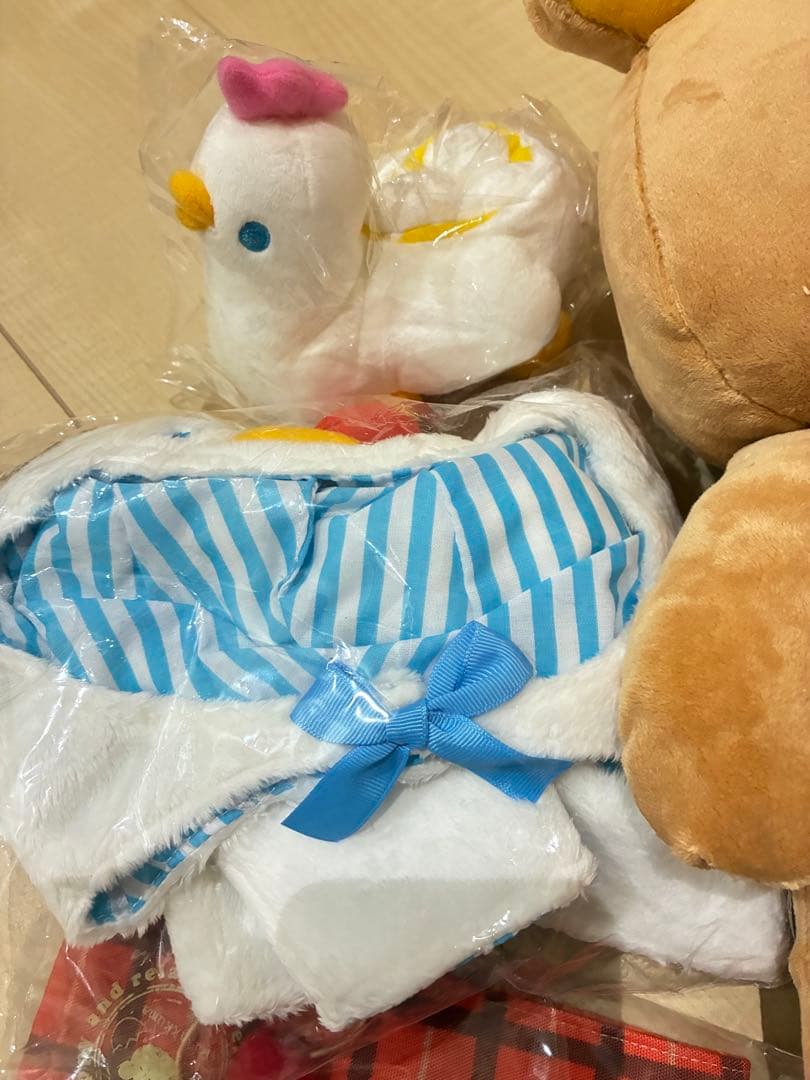 値下 希少 ローソン限定 リラックマ くったりぬいぐるみ きせかえ にわとり