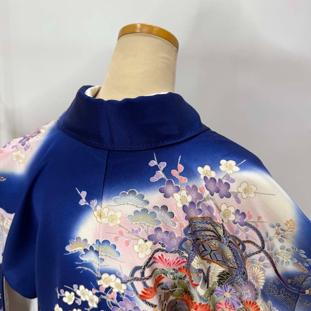 振袖 正絹 青 白 古典花柄 裄70㎝ 成人式 中古 b-66