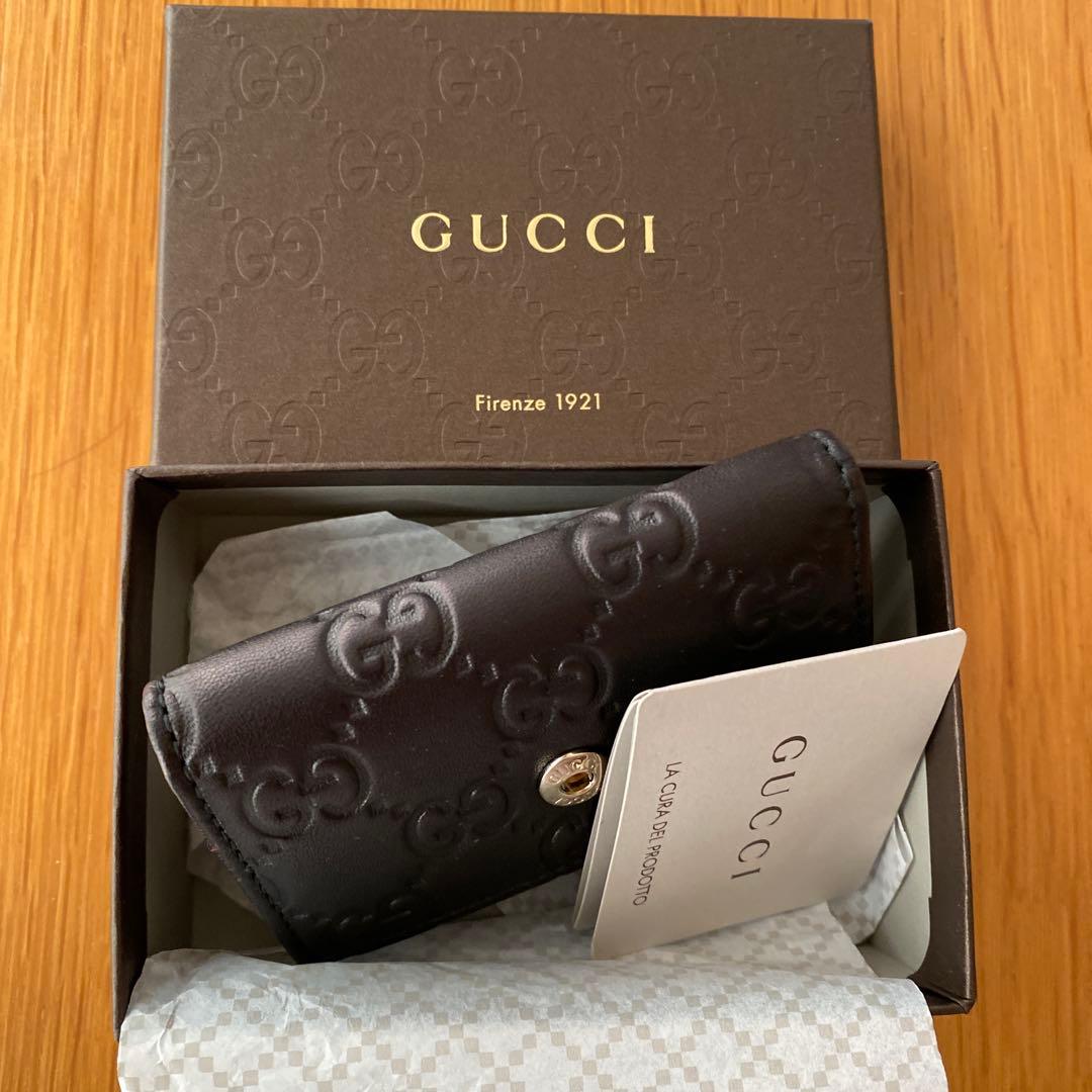 GUCCI 138093グッチキーケース レザー 黒 6連