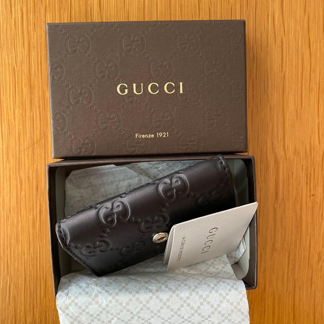 GUCCI 138093グッチキーケース レザー 黒 6連