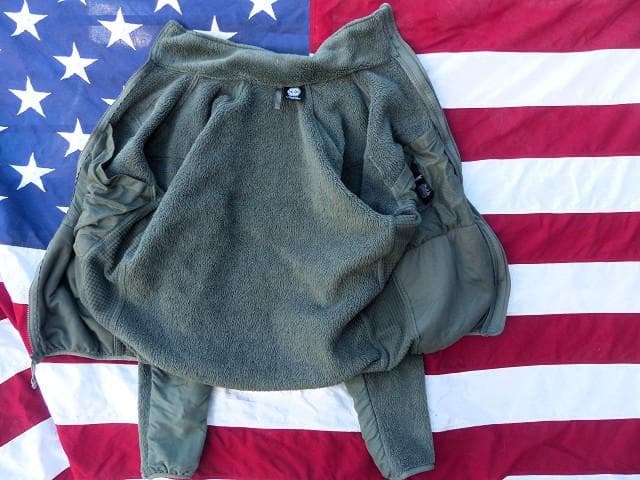 米軍実物　ポーラテックフリースジャケット　S-R　FG　ECWCS　148