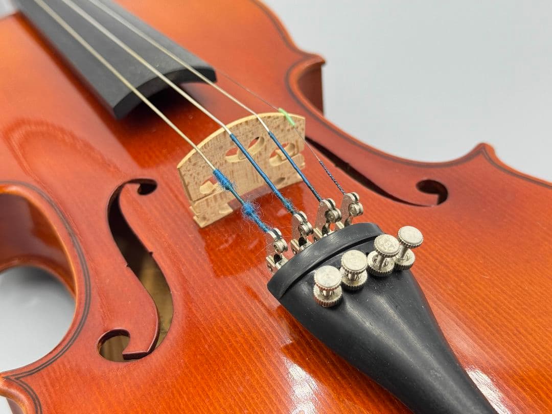 左下 スズキ バイオリン 1/2 バイオリン No.200 2001 弓ケース付