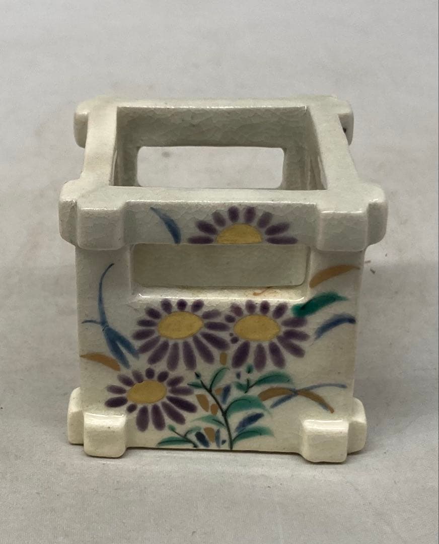 B534b「秋草図 井戸蓋置」宮川香雲作　竜谷　共布共箱