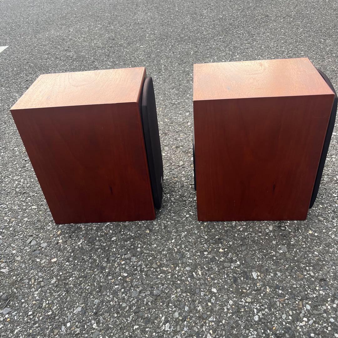 ウォルナット　モニターオーディオ　MONITOR AUDIO Silver S1