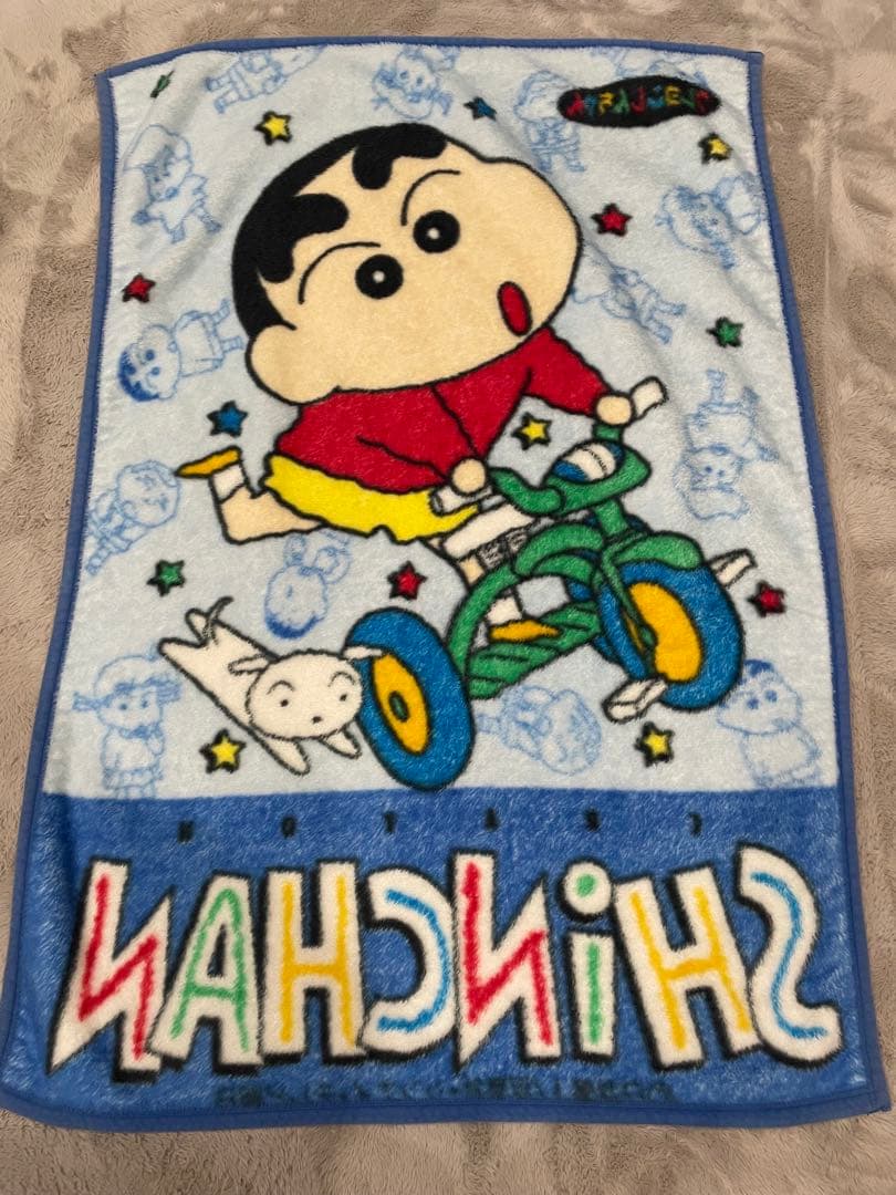 【希少‼️】クレヨンしんちゃん 毛布
