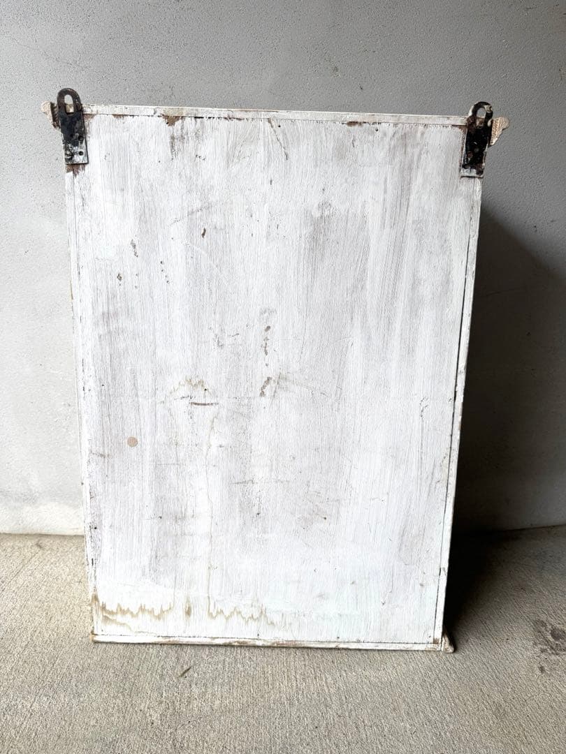 フランス　アンティーク　ガラスキャビネット　吊り棚　シャビー