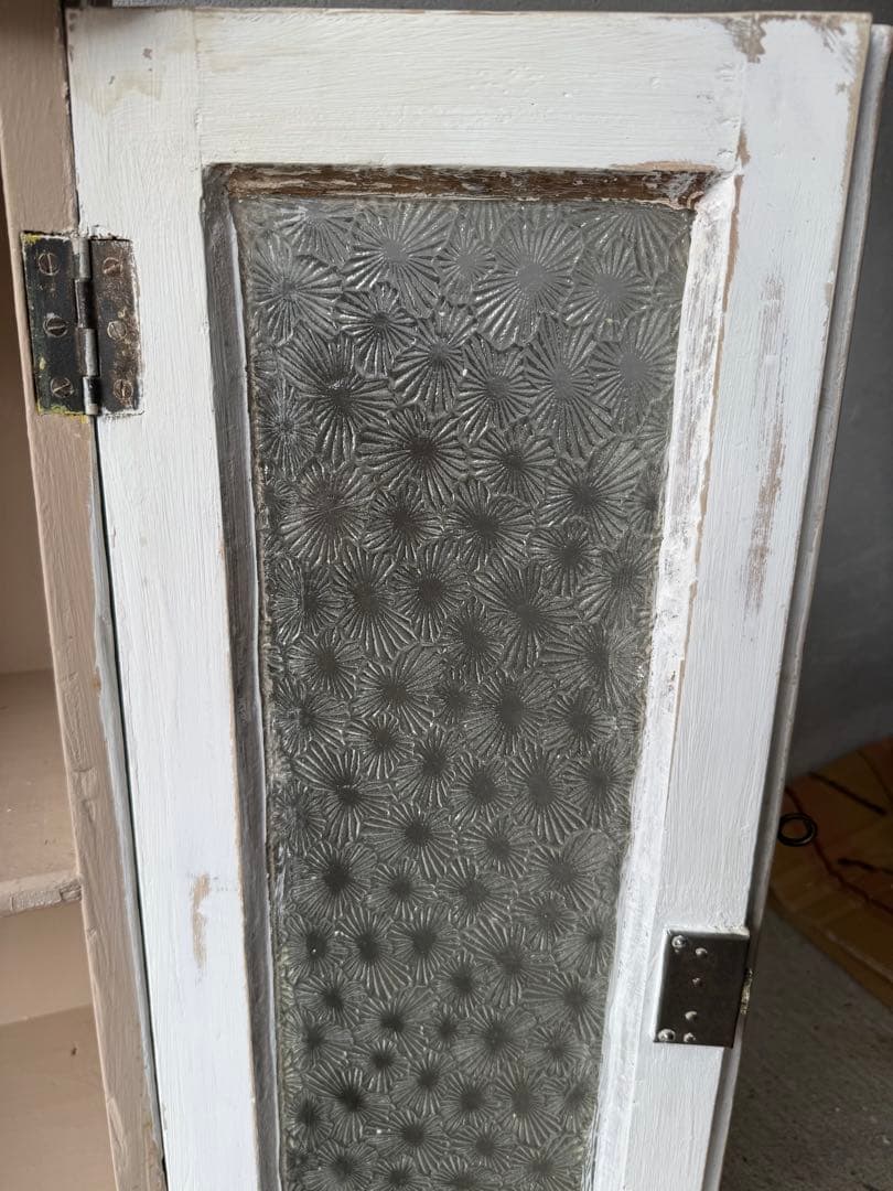 フランス　アンティーク　ガラスキャビネット　吊り棚　シャビー