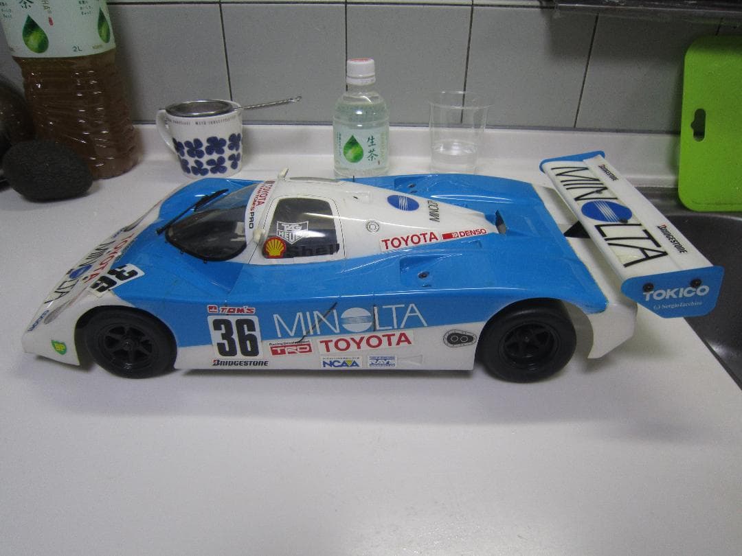 1/10 古～い　京商のラジコンカー 程度良 格安オークション出品変更 送料込み