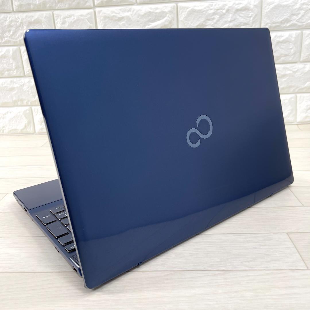 富士通 第8世代 i7 新品SSD1T＋HDD1T メモリ16G ノートパソコン