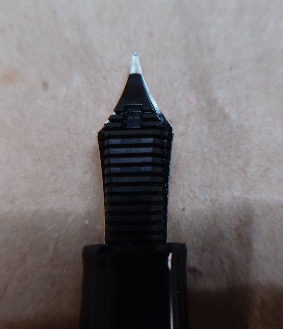 セーラー万年筆 プロフェッショナルギア FM（中細）