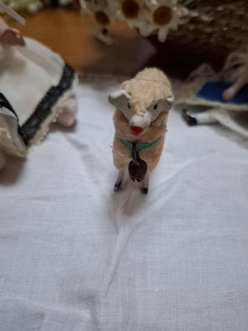 アンティークビスクドール★羊★ミニョネット★フランス人形★ジュモー★ドイツドール