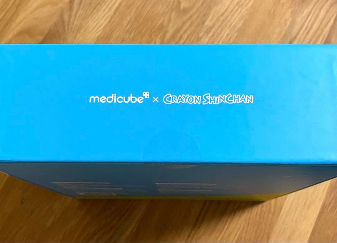 MEDICUBE AGE-R BOOSTER PRO クレヨンしんちゃん