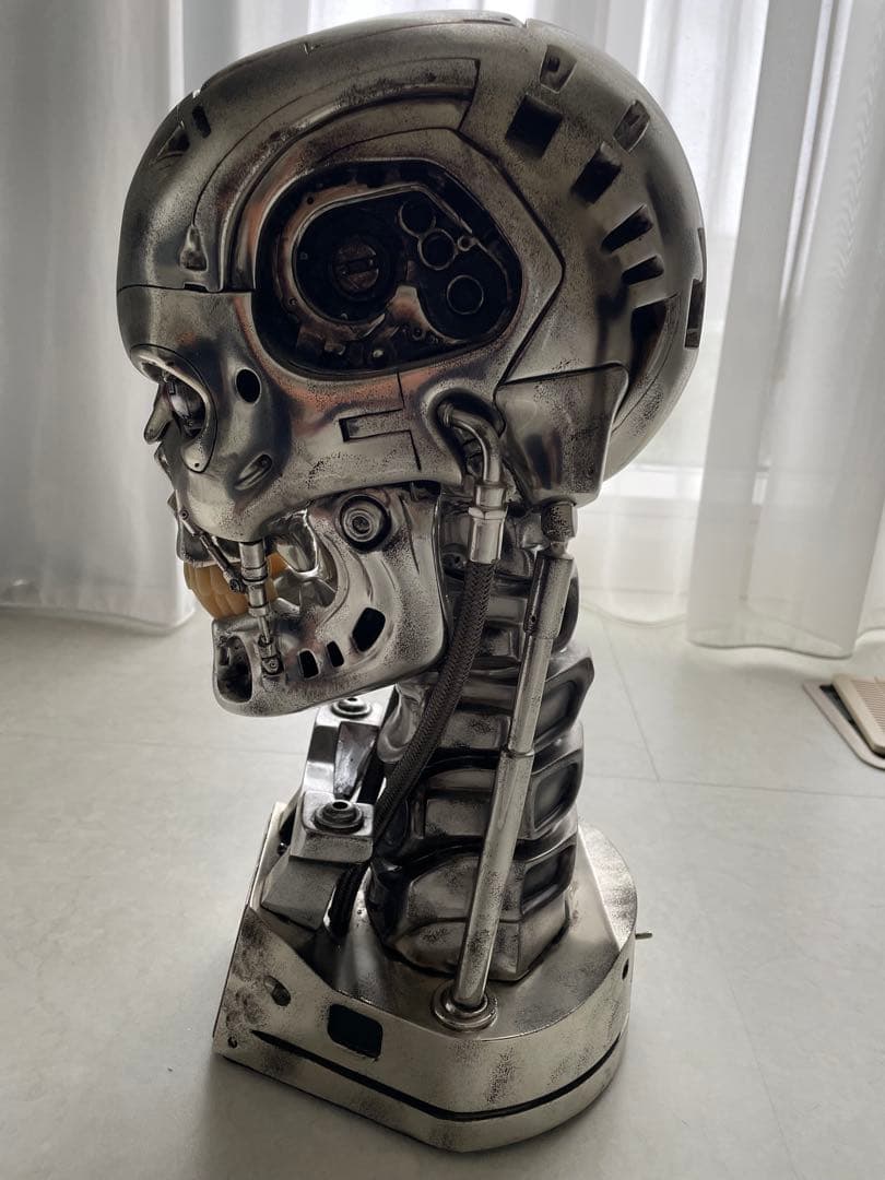 サイドショー ターミネーター2 T-800ライフサイズコレクティブルエンドスカル