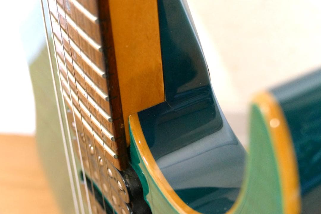 エドワーズ製エレキギター　E-CY-128DT（D-TUNA搭載）【ジャンク品】