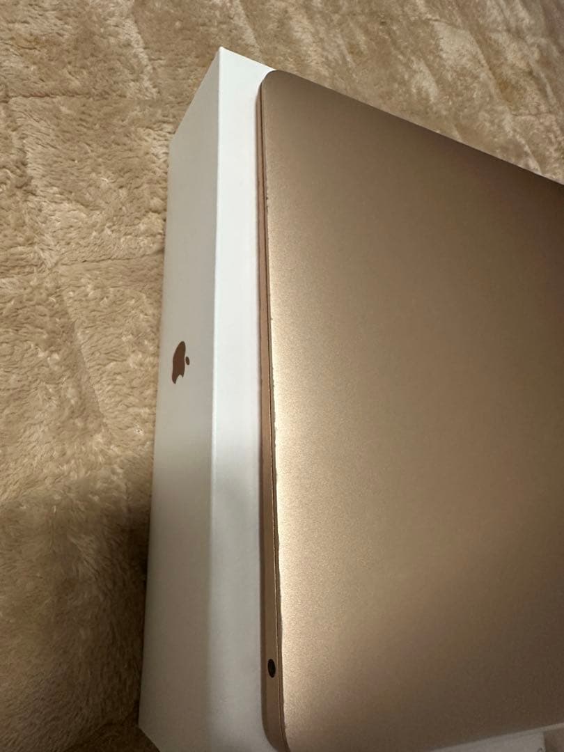 Apple MacBook Air ゴールド 13インチ 256GB