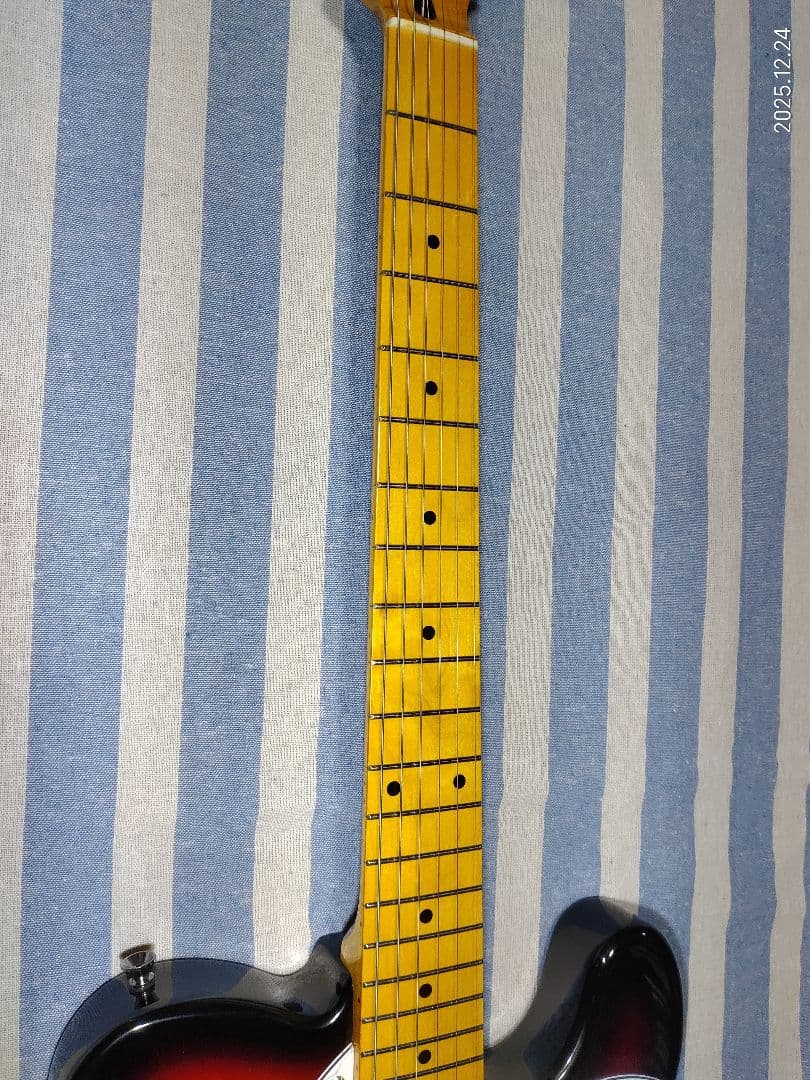 DonnerのテレキャスターThinlineタイプのDJC-1000Sほぼ未使用