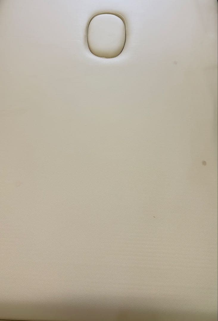 ろいちひ様用【新品未使用】マッサージ　ベッド　折りたたみ