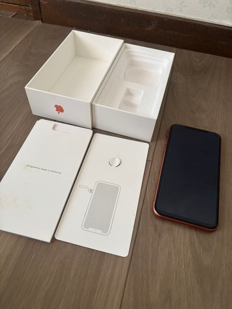 携帯電話本体 I phone XR 64GB