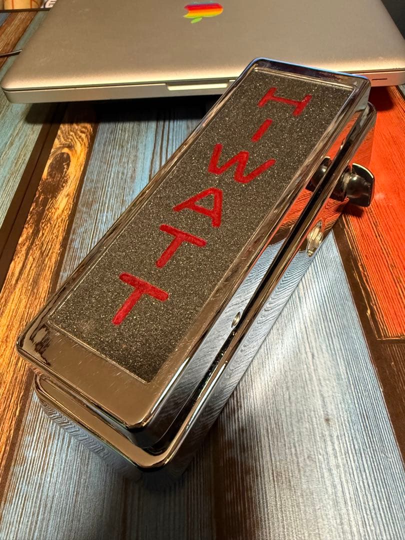 レア HIWATT Custom Wah