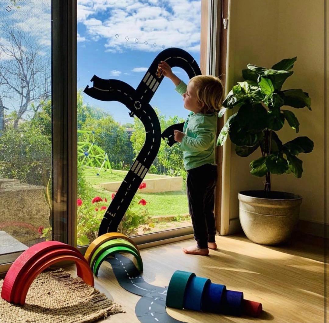 way to play 24ピース　道路マット　おもちゃ 美品