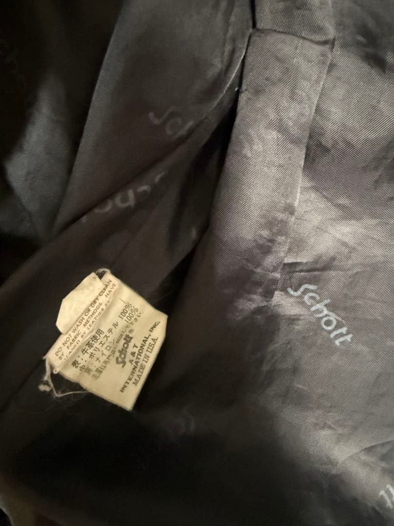 Schott シングルライダース