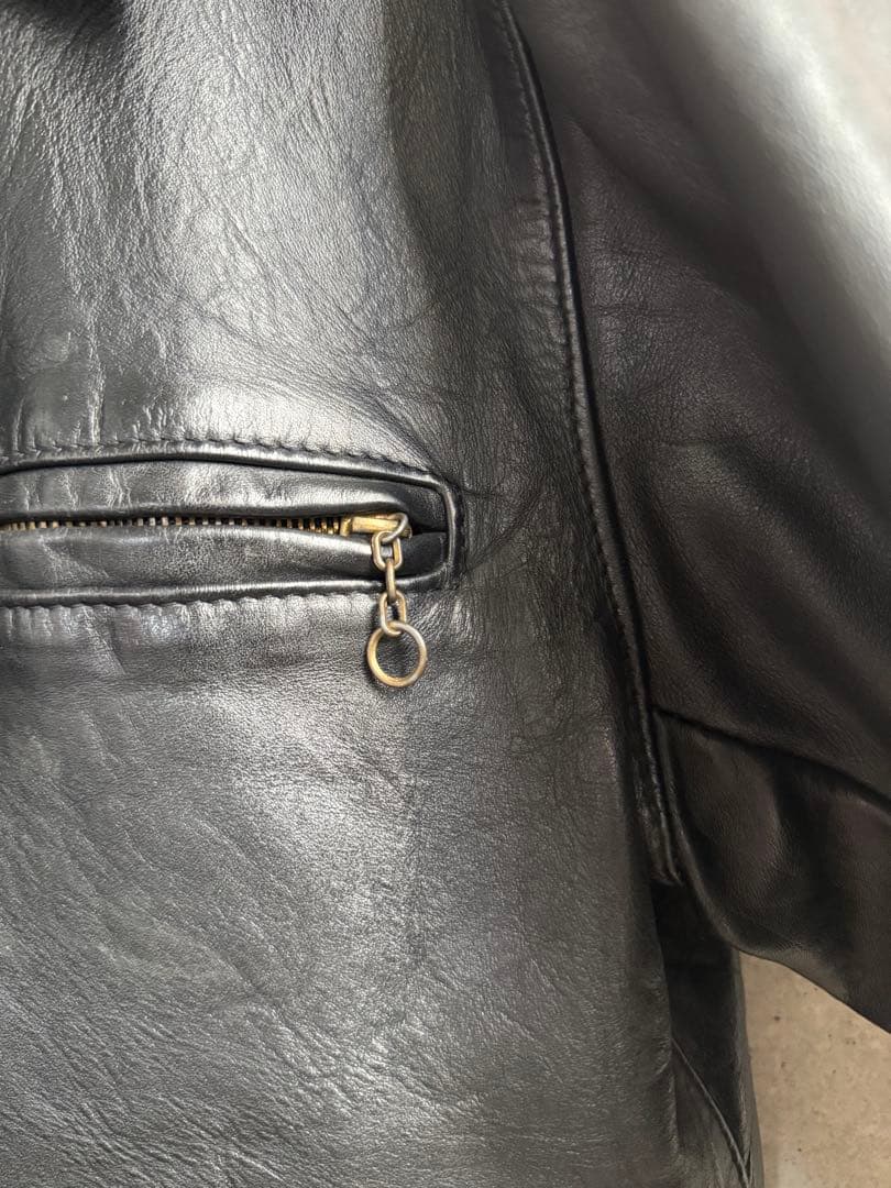 Schott シングルライダース