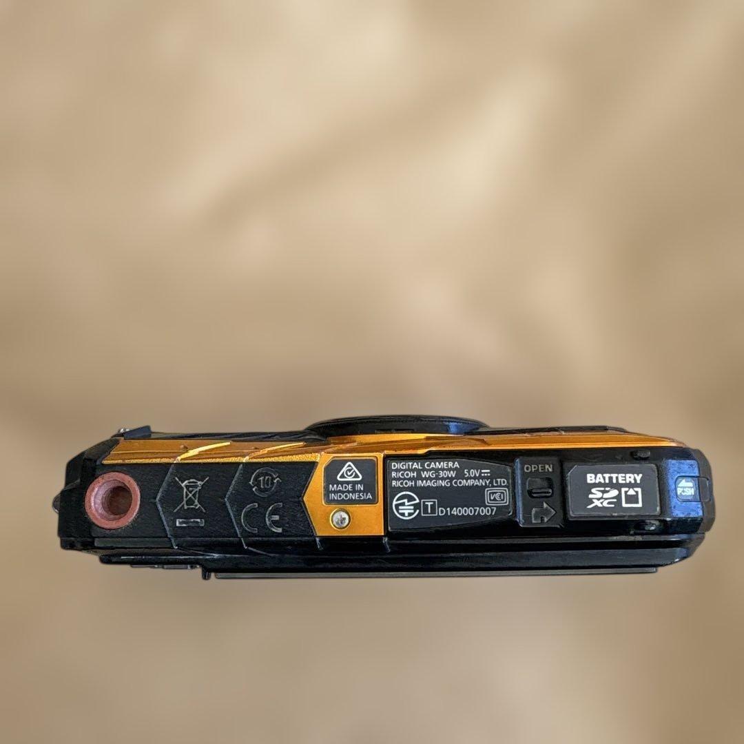 動作未確認 RICOH リコー デジタルカメラ WG-30W デジカメ