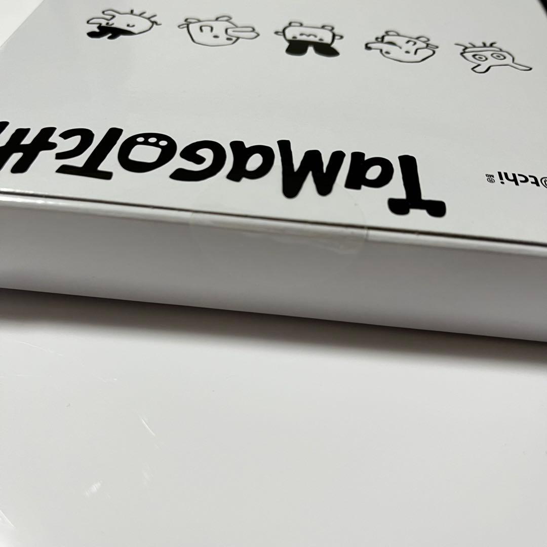 新品未開封 たまごっち フラグメント FRGMT EDITION 2 黒白セット