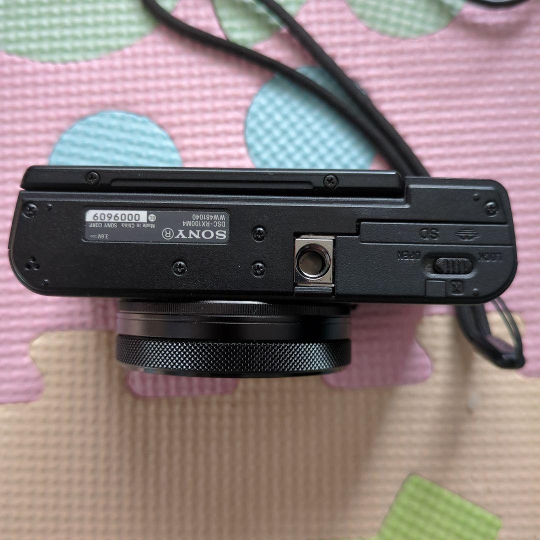 デジタルカメラ SONY Cyber-shot DSC-RX100 M4