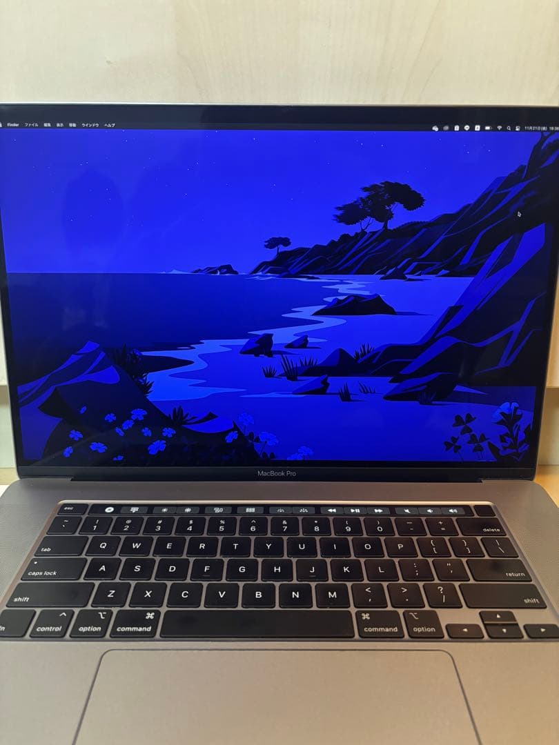 （美品）MacBookPro Core i9 SSD 1TB