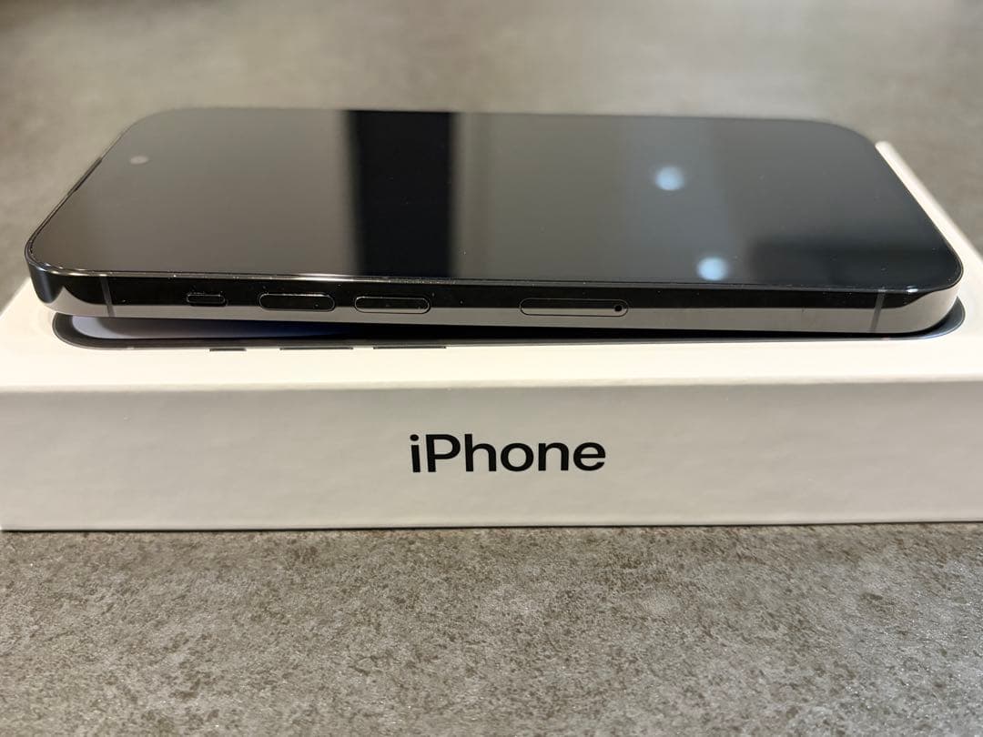 【美品】Apple iPhone 14Pro スペースブラック256GB