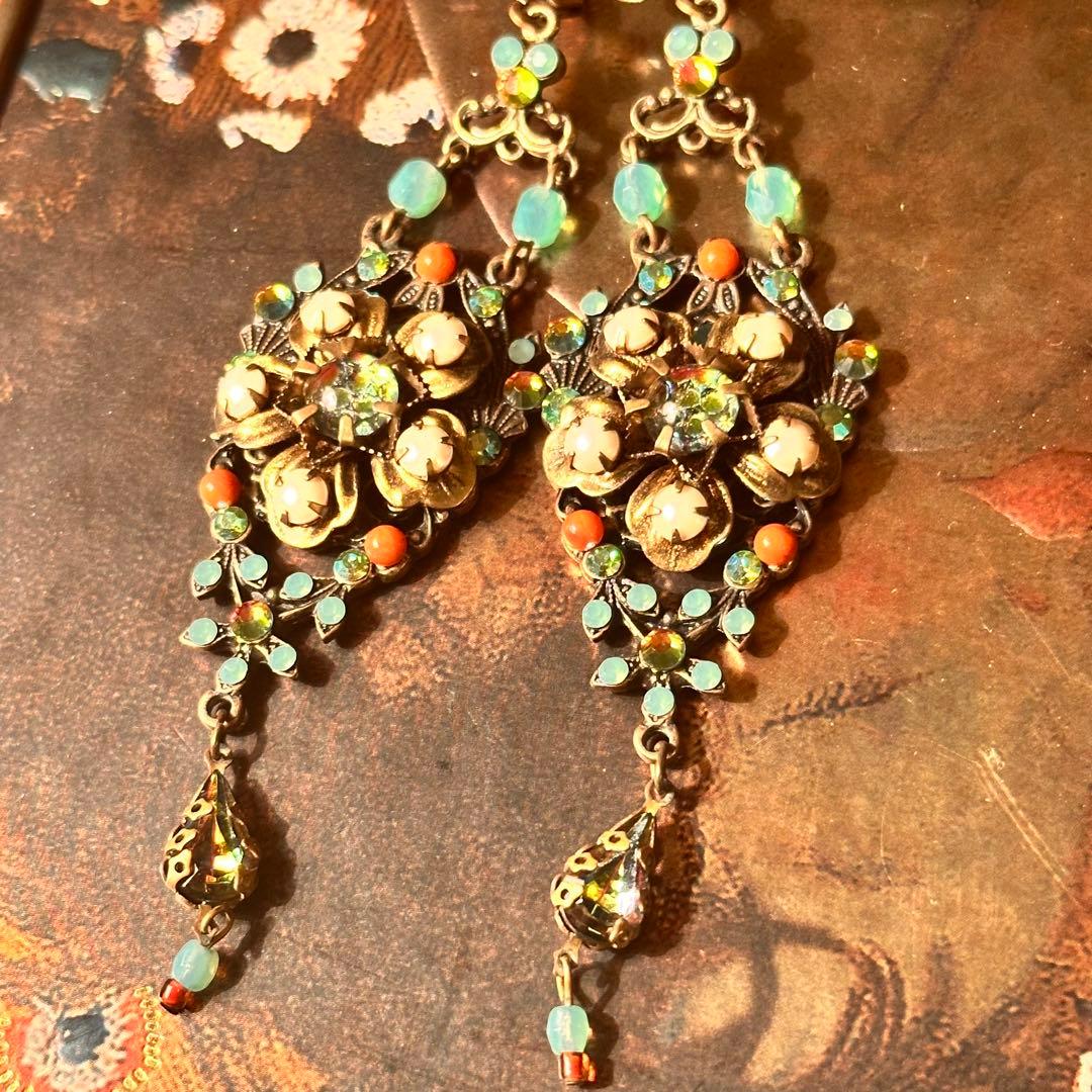 Michal Negrin ミハエルネグリン 両耳ピアス